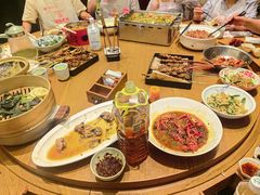 -琥珀老六龙虾(四里河店)