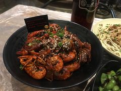 -巴厘龙虾·榜首油焖大虾(音乐学院·沿江酒馆店)