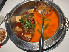 -左庭右院鲜牛肉火锅(金山万达店)