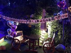 -月亮眼花园餐厅书吧酒吧