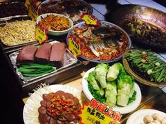 -闯关东东北农家菜(崂山石老人店)