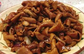 Soy Sauce Emperor Stir-fried Goose Intestines