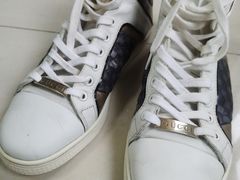 -吾净球鞋奢侈品洗护修复中心(汉街SKP店)