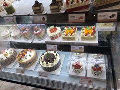 -罗森尼娜(德思勤店)