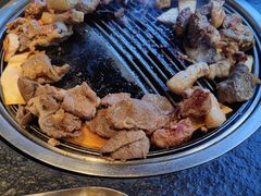 -黑豚黨韩国烤肉料理(悦然时光店)