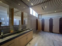 -郑庄脂渣海鲜楼(九水路店)