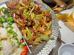 -小鱼小牛(世欧广场店)