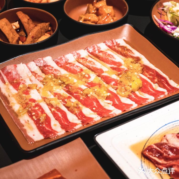 广州地道炭火烤肉，借机熏烤一下浪漫情人节