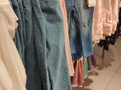 -H&M(华润万象城店)