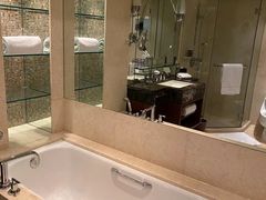 -上海波特曼丽思卡尔顿酒店