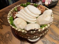 -肉魁屋·烧肉·烧鸟·酒场(高新店)