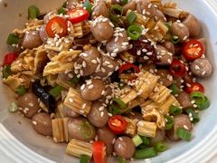 -红樱桃·欢乐餐厅(太原里店)