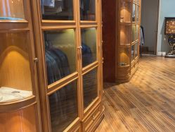 -胤一红帮手工西服定制(日湖店)