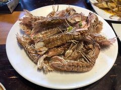 -臻鲜燕海鲜融合餐厅(金陵style店)