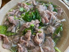 -谢老五跷脚牛肉·非遗传承店