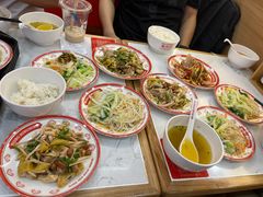 -黄兴兴白切专门店(南宁万象城店)