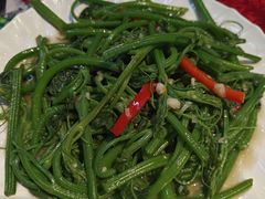 -粤北餐馆