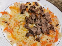 手抓饭-新疆伊宁远征餐厅