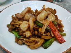 -大树餐厅(红旗街万达店)