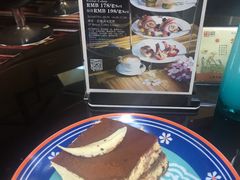 -上海滴水湖皇冠假日酒店