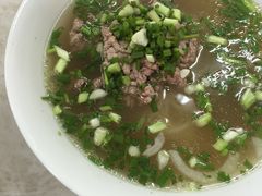 生牛肉pho-Pho Hoa Pasteur