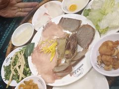 -桥香园云南过桥米线(金马碧鸡店)