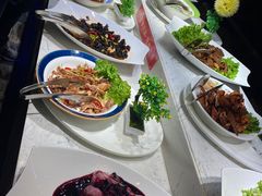 -佰烧海鲜烤肉火锅自助(熙地港店)