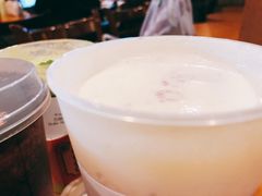 -泊星地咖啡馆(北京大学家园店)