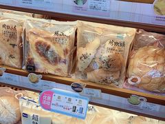 -全家便利店(新闸路二店)