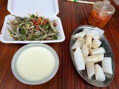 -陈老添美食店(宝华路店)