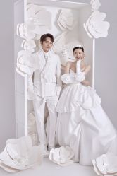点击看大图 -挪娅婚纱摄影皇家会所