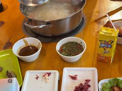 -养牛邓·潮汕牛肉海鲜自助火锅(广州店)