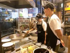 自助取餐区-自黑豆夫·臭豆腐夹馍(四海唐人街店)