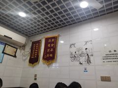 -覃肥叔桂林米粉(粮道街店)