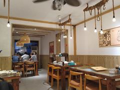 大堂-韩邦朝天锅