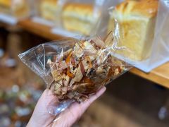 章鱼小丸子碱水-yeast面包店