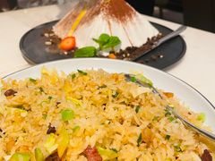 -港丽餐厅(高德置地店)