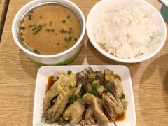 -老乡鸡(亳州路天庆大厦店)