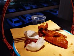 -鸽子侯·家宴·平价海鲜(市图书馆店)