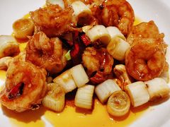 新派宫爆鲜虾球-莫干山郡安里度假酒店-桃尖中餐厅