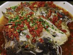 鲜活剁椒嫰鱼头-湘阁里辣(南联锦泰城店)