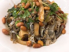 芥辣捞猪手鱼皮-嘉华海鲜酒家(龙津中路店)