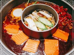 -晓宇重庆火锅(龙首店)