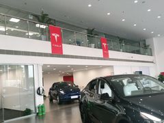-TESLA 特斯拉(北京南四环中路特斯拉中心)
