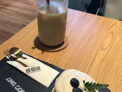 -ZING COFFEE 镜咖啡