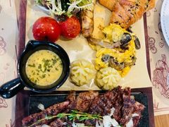 -Mark&Mars Restaurant