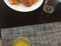 -上海浦东绿地铂骊酒店
