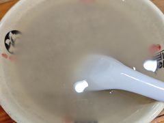 -上海特色小笼店(铁岭路90弄小区店)