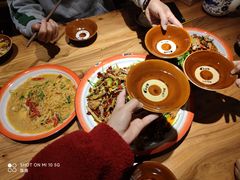 -半步颠小酒馆(爱琴海店)
