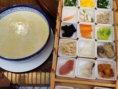 -香麒园·过桥米线·南湖雅宴